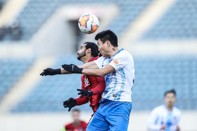 萨林杰16+18+12北控加时险胜广东 阿姆斯20分